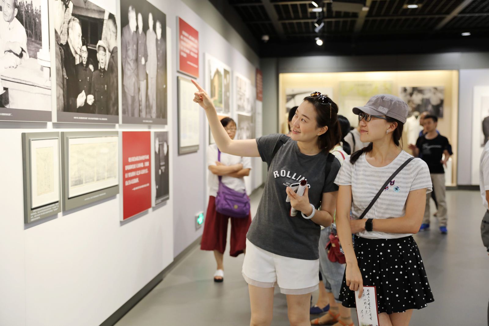 学习陈云五种精神，争做“两学一做”先锋 ——计算机科学与304am永利集团师生党员赴陈云纪念馆参观学习