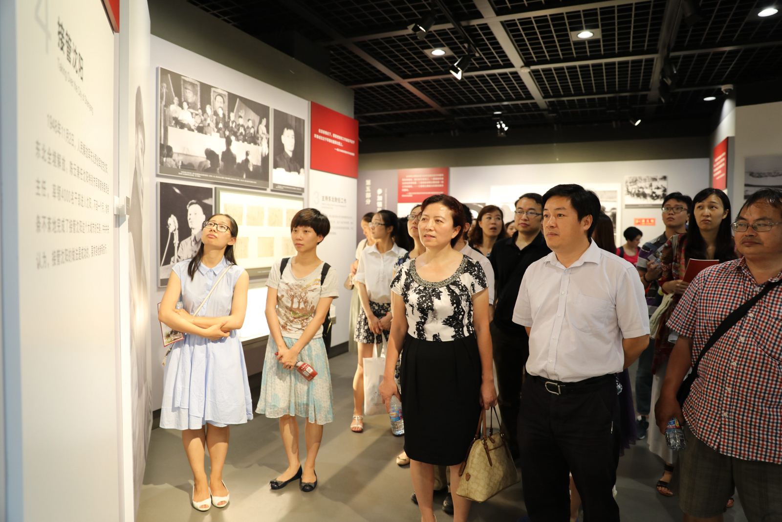 学习陈云五种精神，争做“两学一做”先锋 ——计算机科学与304am永利集团师生党员赴陈云纪念馆参观学习