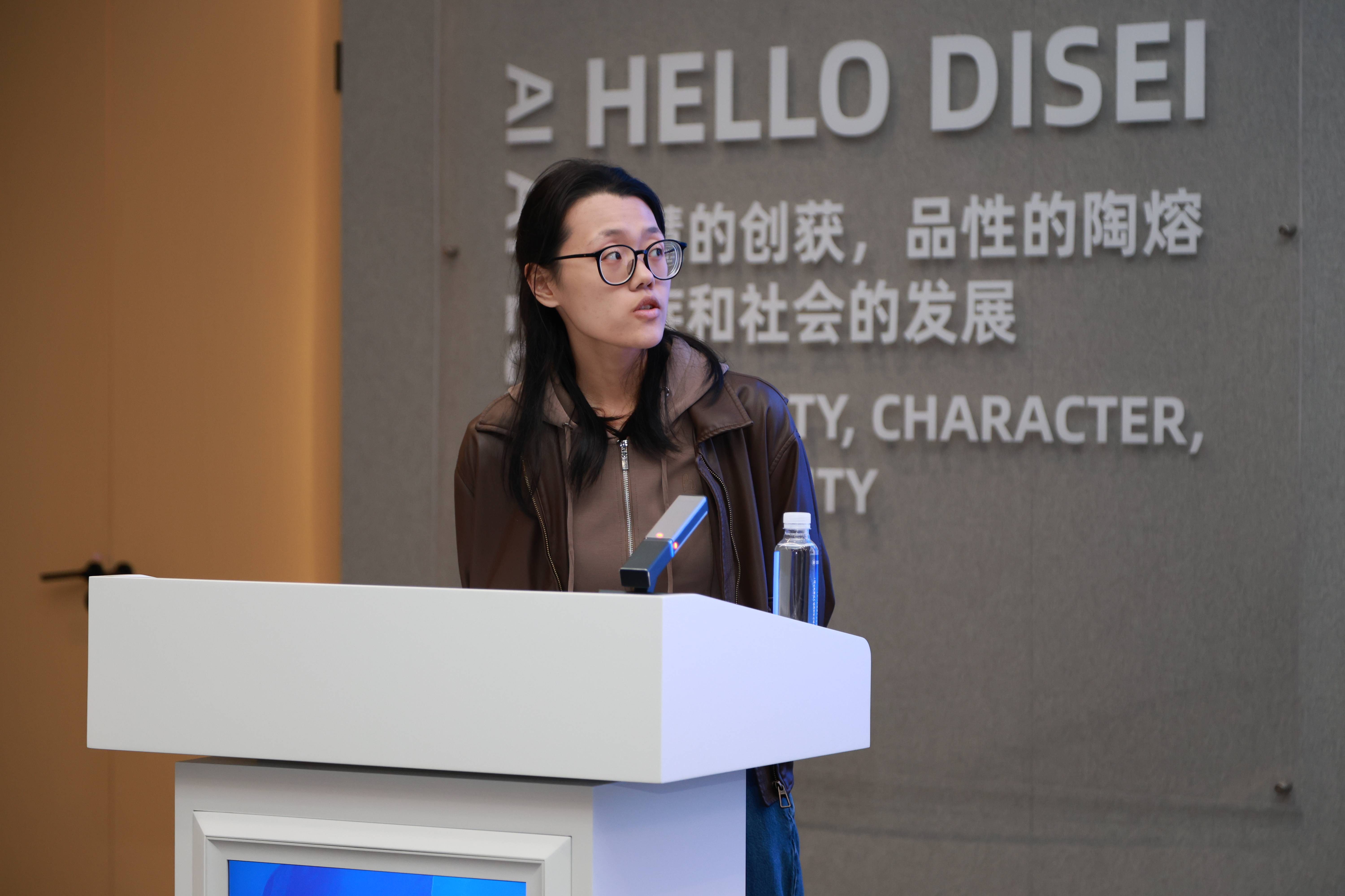 17杨晶然(1).jpg 17杨晶然(1).jpg