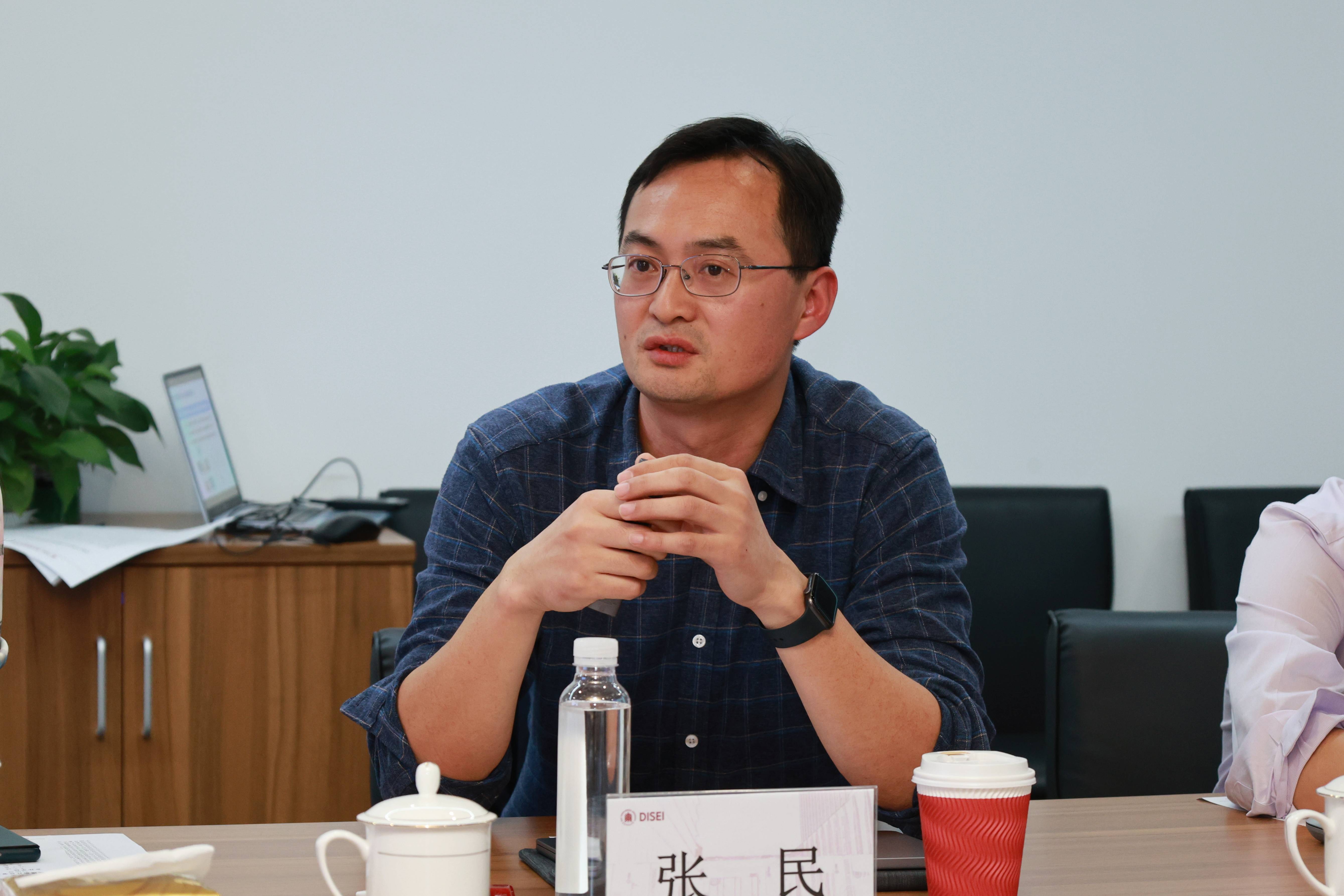 张民(1).jpg 张民(1).jpg